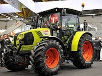 Claas представил новые тракторы серии Atos