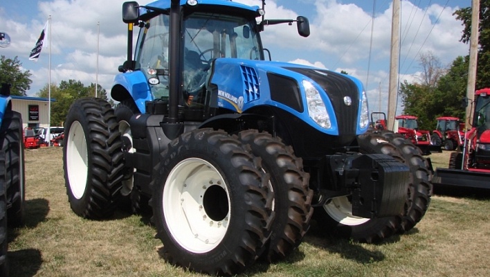 Трактор CASE New Holland T8 360: видео