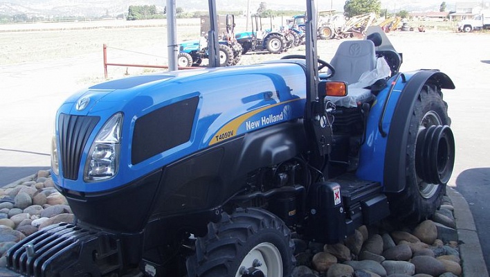 Трактор CASE New Holland T4050V: видео