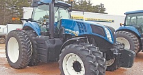 Трактор CASE New Holland T8 300